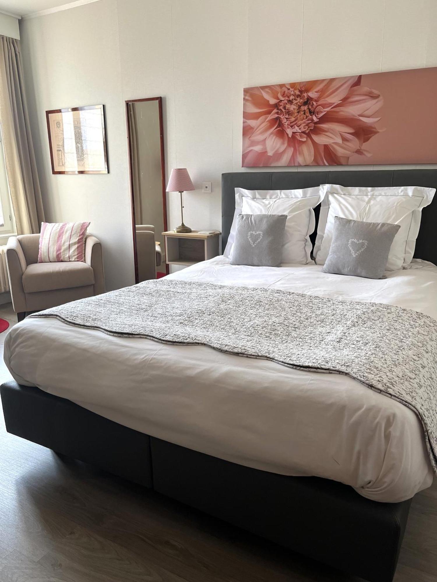 Bed And Breakfast Otentik Zuienkerke ภายนอก รูปภาพ